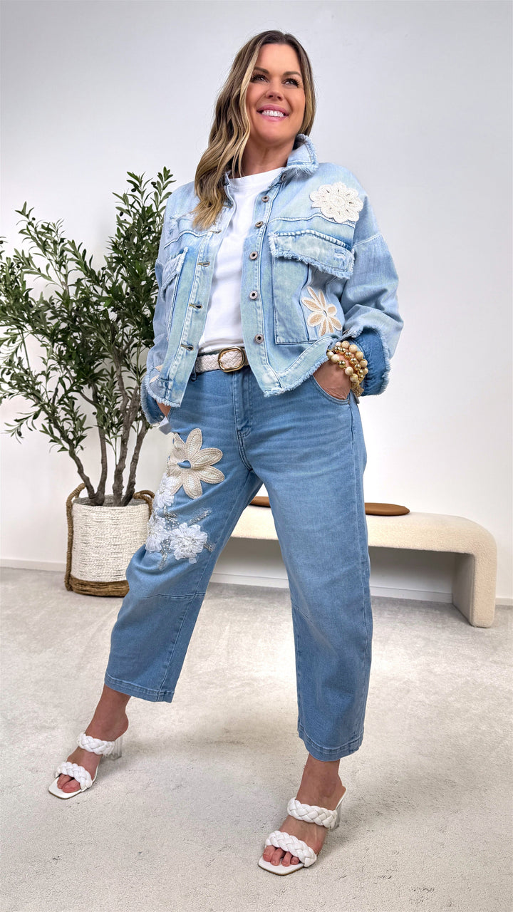 Flower Power Muse - Giacca di jeans giocosa