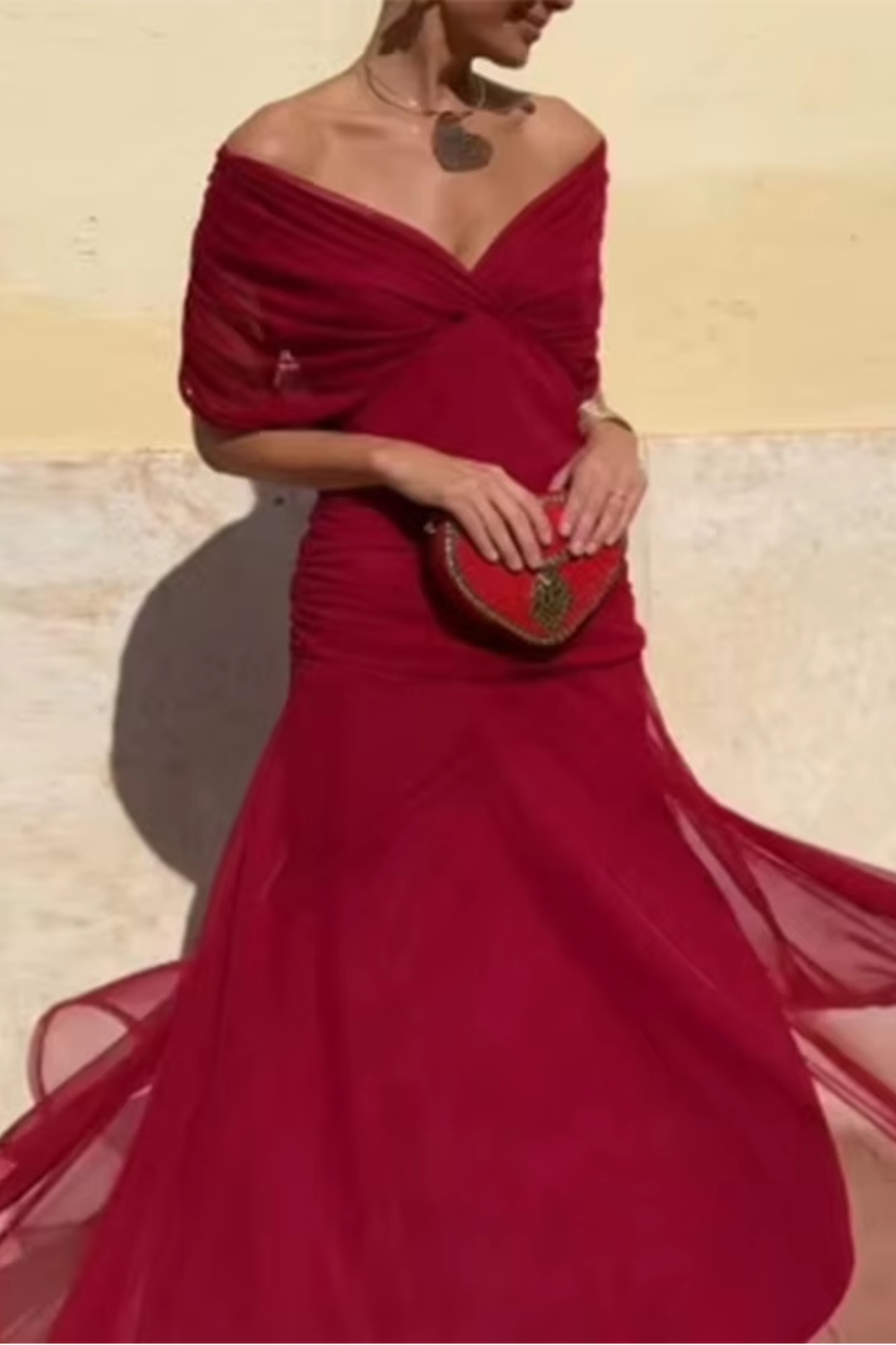 Louise | Elegante Abito Maxi da Festa con Collo a V