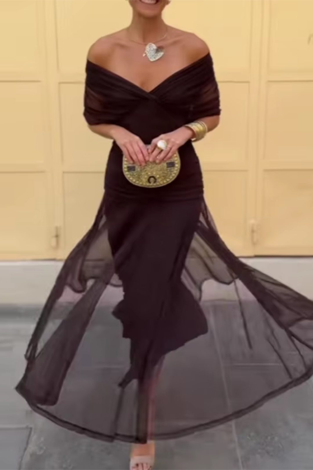 Louise | Elegante Abito Maxi da Festa con Collo a V