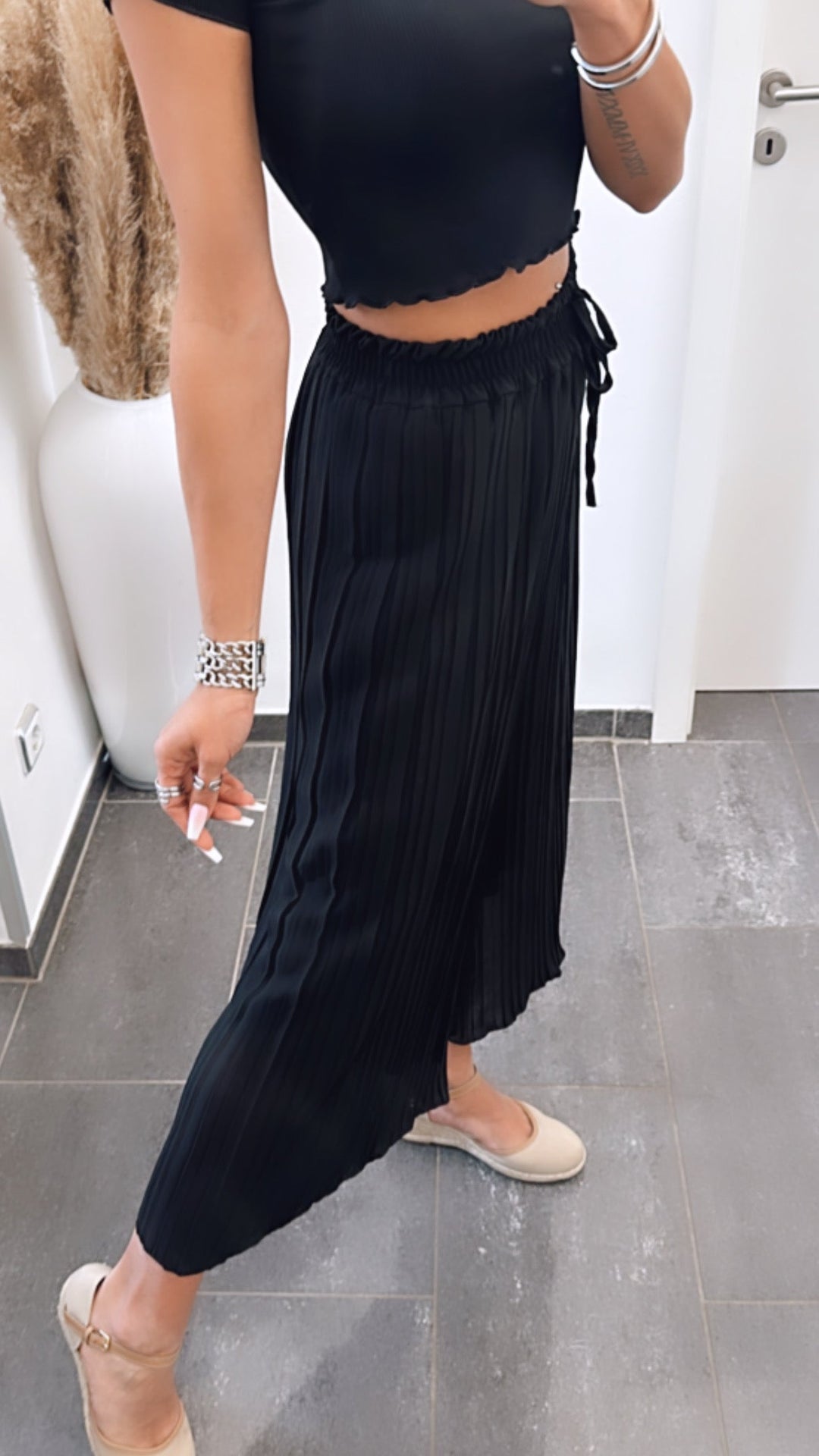 Pantaloni Plissettati Neri