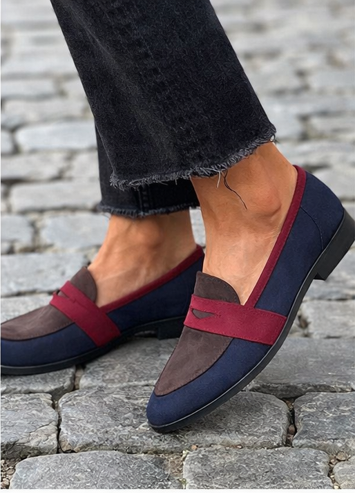 CASUAL TRICOLOR LOAFERS