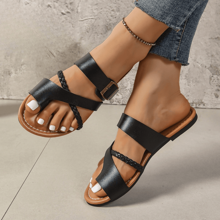 The Calista Sandal