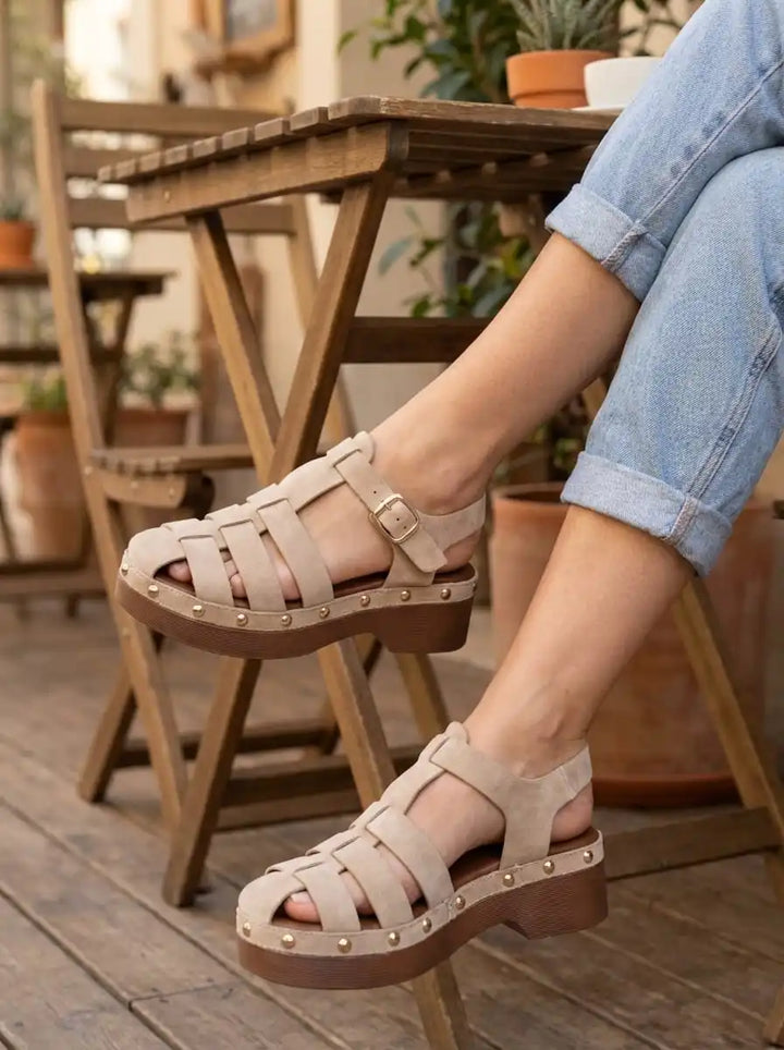 Sandali in Faux Suede con Borchie - Comfortevoli Sandali