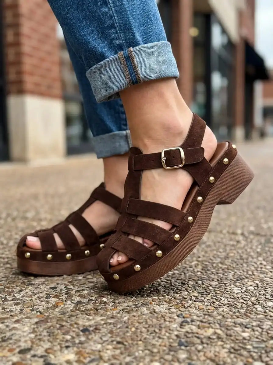 Sandali in Faux Suede con Borchie - Comfortevoli Sandali